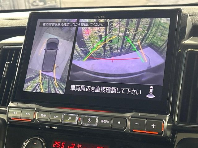 �y�}���`�A���E���h���j�^�[�z��p�̃J�����ɂ��A�ォ�猩���낵���悤�Ȏ��_��360�x�N���}�̎��͂��m�F���邱�Ƃ��ł��܂������p�������m�F���₷���A�����ꏊ�ł̐؂�Ԃ��⒓�Ԃ��X���[�Y�ɍs���܂��B