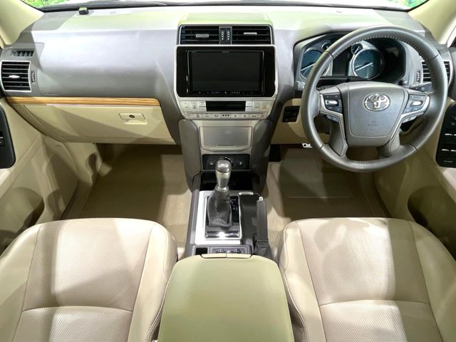 グループ総在庫数約30,000台!!全国の系列店からメーカー・車種問わずご紹介出来るので、あなたにピッタリのお車が見つかるはずです♪まずはお問い合わせ下さい☆