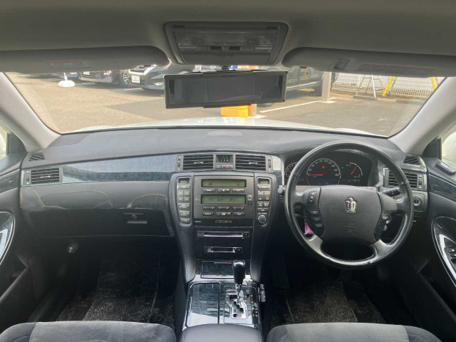 クラウンアスリート