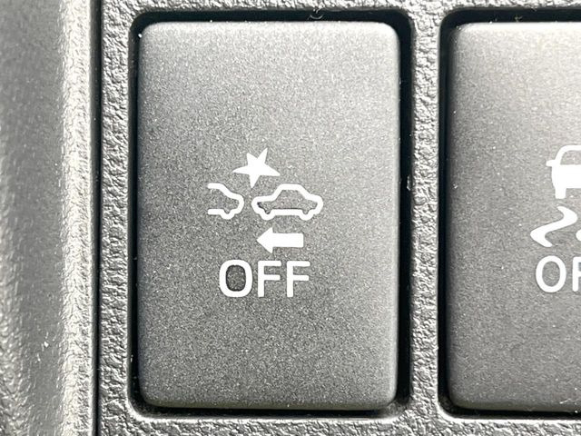 �y�X�}�[�g�A�V�X�g�z���s���ɑO���̎ԗ�����F�����A�Փ˂������Ȏ��͌x��ƃu���[�L�ŏՓˉ���Ɣ�Q�y�����A�V�X�g�B�����S�Ƀh���C�u�����y���݂��������܂��B