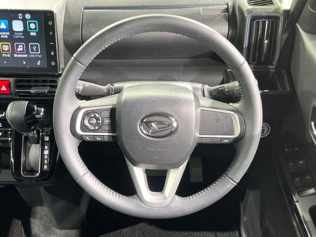 �y�����v�����X�e�A�����O�z�㎿�Ȋv���g�p���邱�ƂŁA��ɂ����������݂ƂĂ��^�]���₷���n���h���ł���