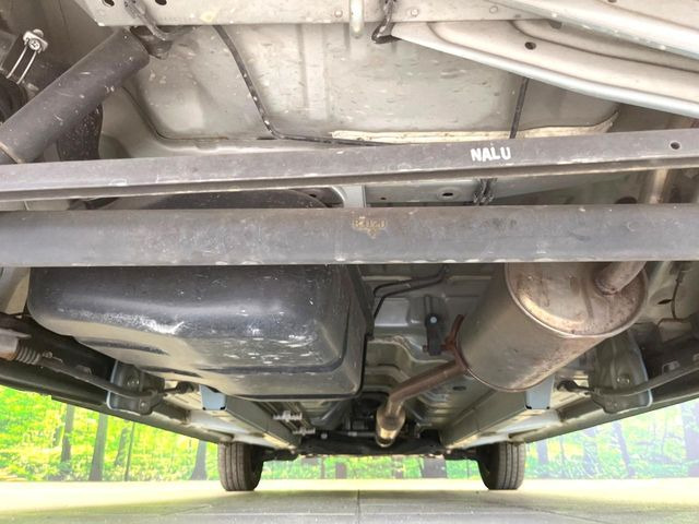 下回りがきれいなうちに、防錆加工の施工がオススメ。降雪地域はもちろん、沿岸部にお住いの方や、趣味でマリン・ウィンタースポーツをされる方にご好評いただいております。