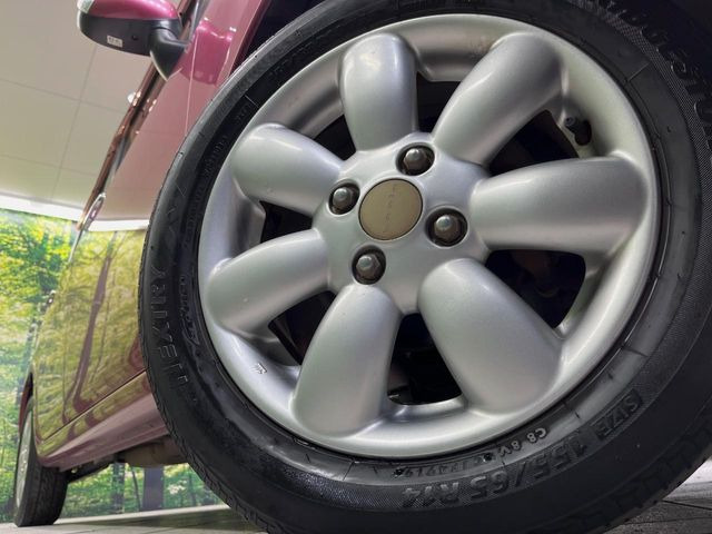 �O�ςɃ}�b�`���������A���~�z�C�[���𑕒����Ă���܂��B�e��ЊO�A���~�z�C�[����A�X�^�b�h���X�^�C�����戵�����Ă���܂��B���񂲑��k����������