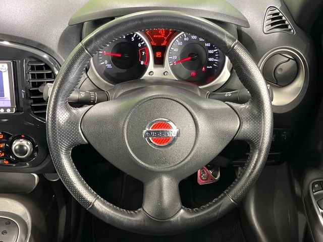 �y�����v�����X�e�A�����O�z�㎿�Ȋv���g�p���邱�ƂŁA��ɂ����������݂ƂĂ��^�]���₷���n���h���ł���