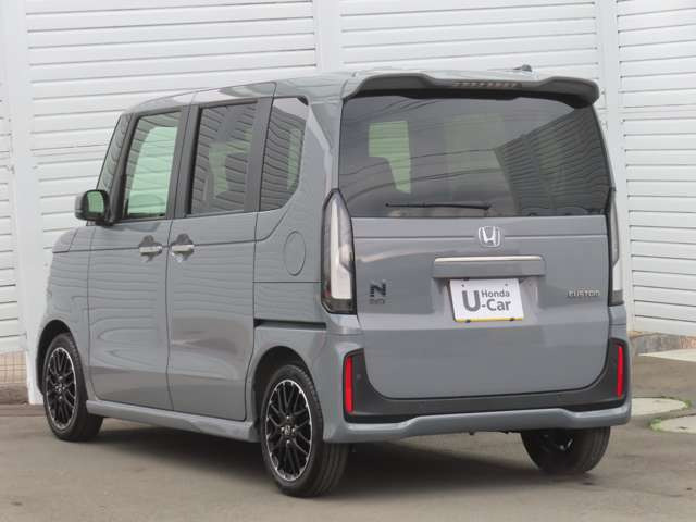 N-BOXカスタムターボ コーディネートスタイル モノトーン