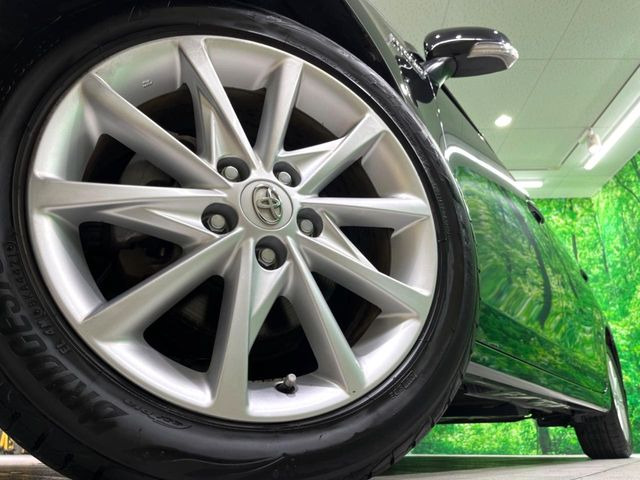 �y����17�C���`�A���~�z�C�[���z�O�ςɃ}�b�`���������A���~�z�C�[���𑕒����Ă���܂��B�e��ЊO�A���~�z�C�[����A�X�^�b�h���X�^�C�����戵�����Ă���܂��B���񂲑��k����������