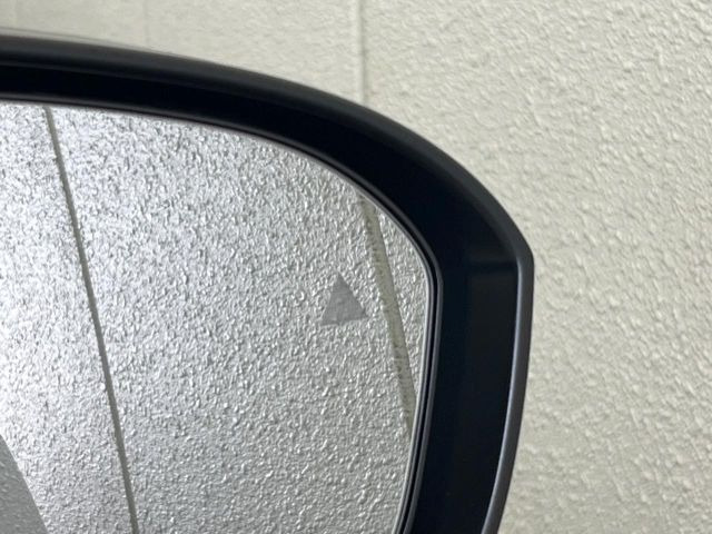 �y�u���C���h�X�|�b�g���j�^�[�z���s���A�h�A�~���[�̎��p�ɂȂ�₷���ӏ��Ɍ㑱�Ԃ��ڋ߂���ƃT�C�h�~���[�̃����Y�Ɍx����\��!�h���C�o�[�ɒ��ӊ��N�����Ă���܂��B