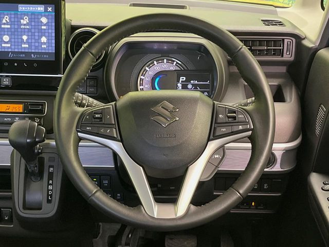 �y�����v�����X�e�A�����O�z�㎿�Ȋv���g�p���邱�ƂŁA��ɂ����������݂ƂĂ��^�]���₷���n���h���ł���