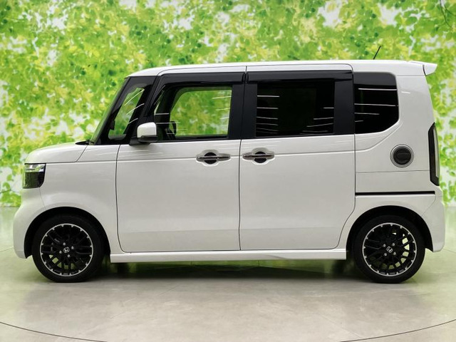 N-BOXカスタムターボ コーディネートスタイル モノトーン