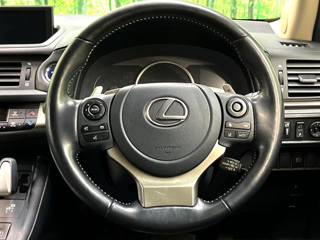 �y�����v�����X�e�A�����O�z�㎿�Ȋv���g�p���邱�ƂŁA��ɂ����������݂ƂĂ��^�]���₷���n���h���ł���