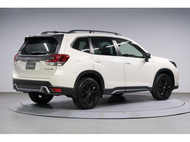 フォレスター1.8 スポーツ 4WD