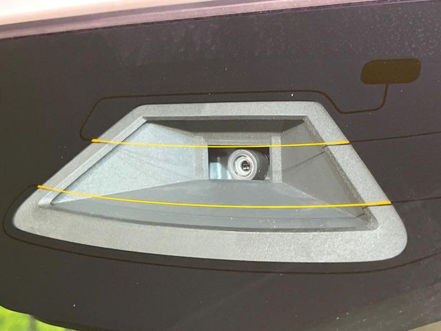 �y�X�Y�L �Z�[�t�e�B�T�|�[�g�z���s���ɑO���̎ԗ�����F�����A�Փ˂������Ȏ��͌x��ƃu���[�L�ŏՓˉ���Ɣ�Q�y�����A�V�X�g�B�����S�Ƀh���C�u�����y���݂��������܂��B