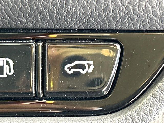 �y�p���[�o�b�N�h�A�z�X�}�[�g�L�[��^�]�Ȃ̃{�^�������������Ń��A�Q�[�g�������ŊJ���܂�!�ו��������Ă��鎞��A�����ʒu�ɂ���o�b�N�h�A��߂�ۂɕ֗��ȋ@�\�ł���