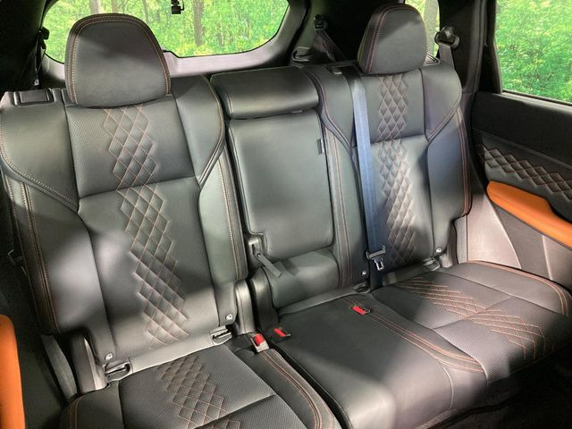 �L�X�Ƃ���2��ڃV�[�g�͋��Z���������A���S�n�����K!�F�B��Ƒ��Ƃ̂��o�����ɂ҂�����ł��B�x�r�[�V�[�g��`���C���h�V�[�g�g�p�������K�ɂ��߂�������������\���ȋ�Ԃ��m�ۂ��Ă��܂��B