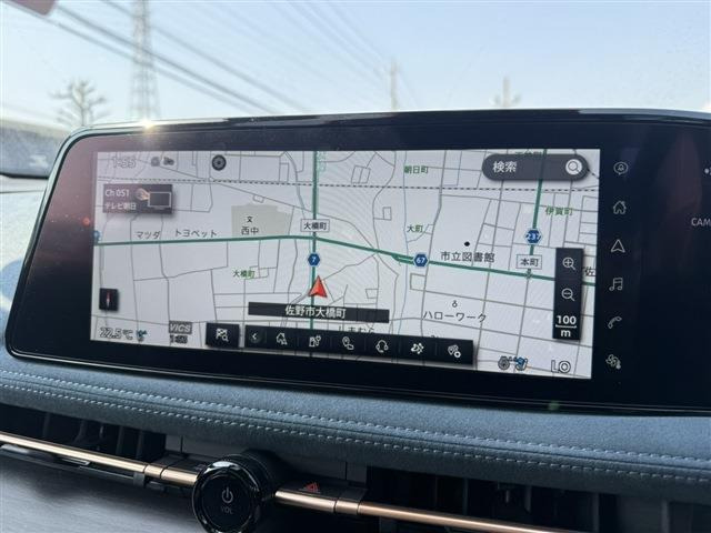 大好評のボディコーティング「ハイモースコート」もご納車までに施工可能。雨染みや線傷など中古車だからと諦めていませんか?ピカピカの状態でお乗り出しいただけます。