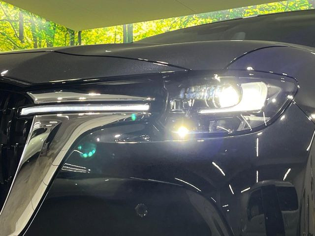 �yLED�w�b�h���C�g�z���V����ԑ��s�����ǍD�Ȏ��E���m�ۂ����S���ĉ^�]�ł��鍂�P�xLED�w�b�h���C�g�𑕔�!�_�����x�������A����d�͂��}�����Ă��܂��B