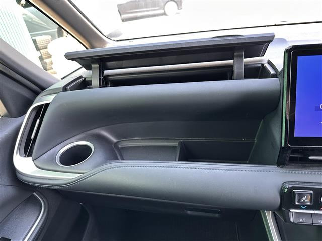 ヴォクシー2.0 S-Z