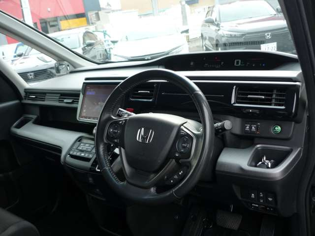 ステップワゴン1.5 スパーダ ホンダ センシング 4WD