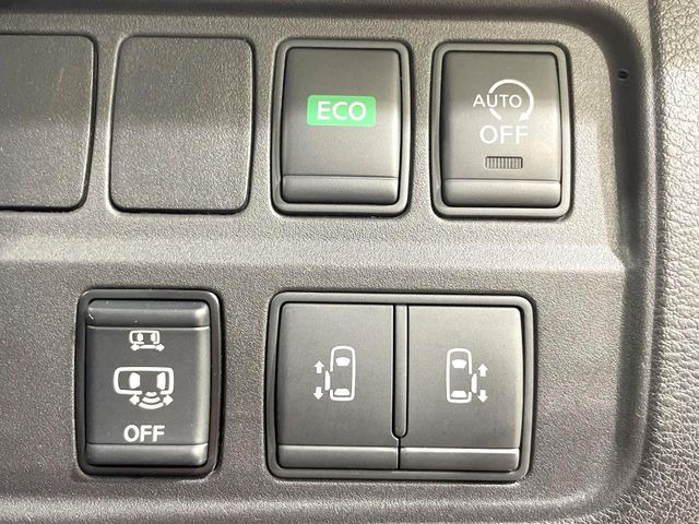 セレナ2.0 ハイウェイスター Vセレクション