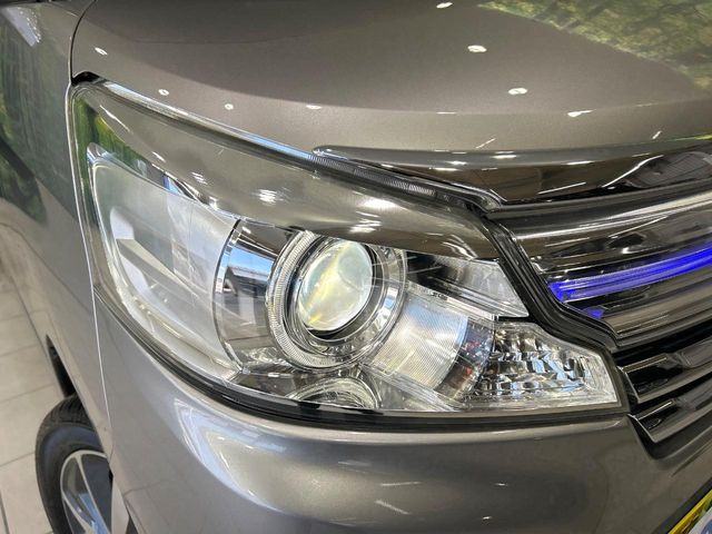 �yLED�w�b�h���C�g�z���V����ԑ��s�����ǍD�Ȏ��E���m�ۂ����S���ĉ^�]�ł��鍂�P�xLED�w�b�h���C�g�𑕔�!�_�����x�������A����d�͂��}�����Ă��܂��B