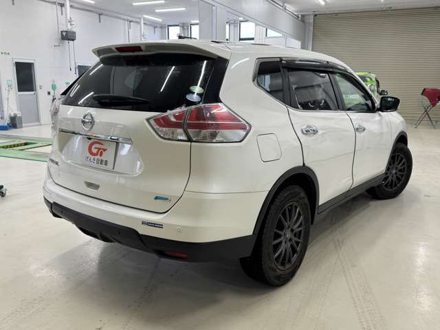 エクストレイル2.0 20S エマージェンシーブレーキパッケージ  4WD