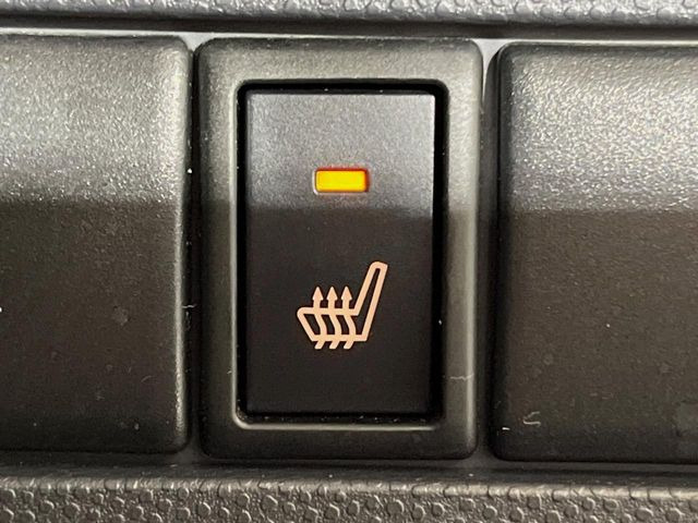 �y�V�[�g�q�[�^�[�z�������ɏd�󂷂�V�[�g�q�[�^�[!�G�A�R����葁�����܂��Ă����̂Ŋ�����̐l�����S�ł��ˁ�G�A�R���̉����͊������邩����A�Ƃ������ɂ����������߂ł��B