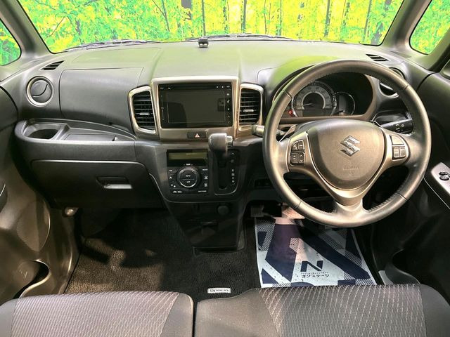 スペーシアカスタムZターボ デュアルカメラブレーキサポート 4WD