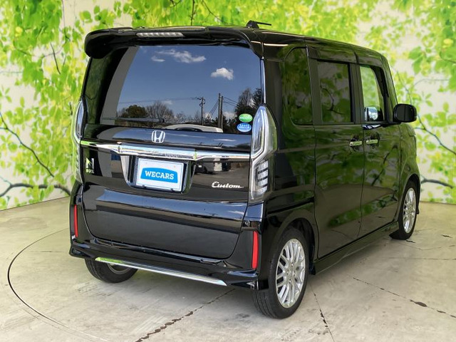 N-BOXカスタムL ターボ