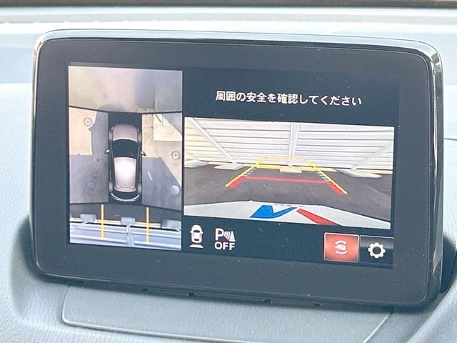 �y360&deg;�r���[���j�^�[�z��p�̃J�����ɂ��A�ォ�猩���낵���悤�Ȏ��_��360�x�N���}�̎��͂��m�F���邱�Ƃ��ł��܂������p�������m�F���₷���A�����ꏊ�ł̐؂�Ԃ��⒓�Ԃ��X���[�Y�ɍs���܂��B