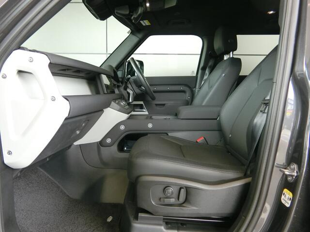 ディフェンダー