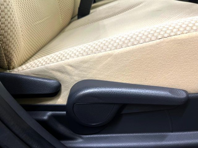 �y�A�[�����X�g�z�^�]���̐g�̂̕��S���y�����Ă����A�[�����X�g�𑕔���