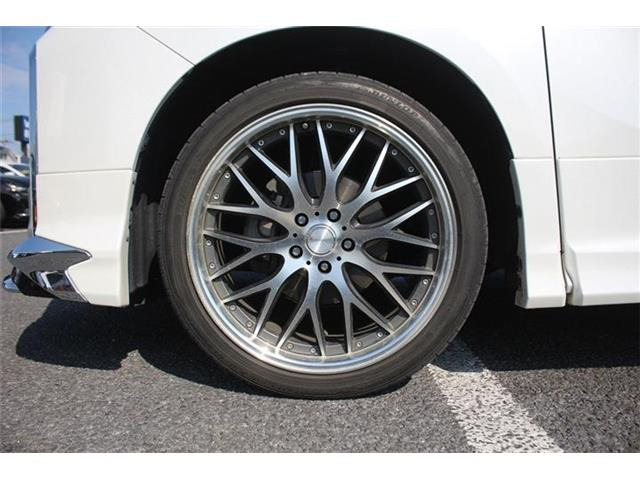 ���Ǝҗl�ւ̔̔��͂��f�肳���Ă��������܂��B �Ԍ������ԗ��̏ꍇ�́A�Ԍ����擾�������x�������z�ŕ\�����Ă���܂��B