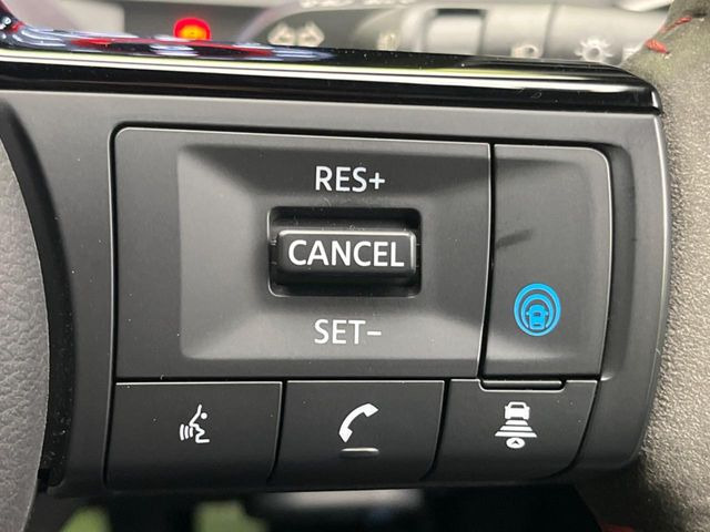 �y�v���p�C���b�g�z�������H�ł̒��������s���y��!!�a�؎��Ə��񑖍s�̃V�[���ŁA�A�N�Z���E�u���[�L�E�X�e�A�����O�������Ő��䂵�A�������^�]�̕��S���y�����Ă���܂���