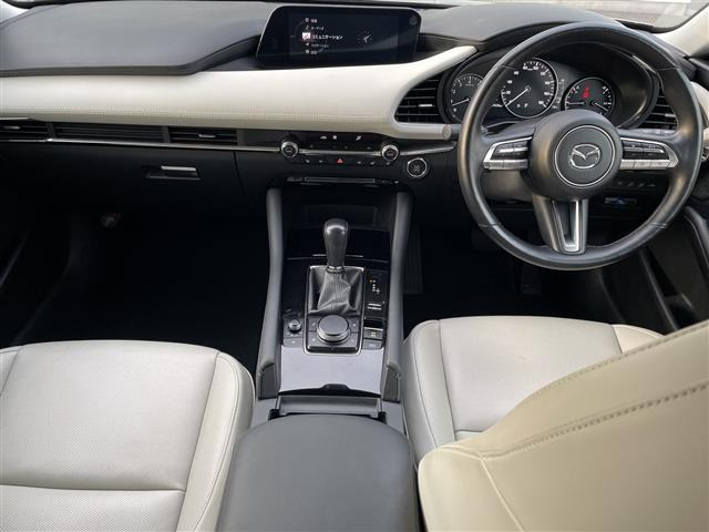 MAZDA3セダン2.0 20S Lパッケージ