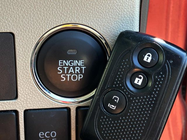 ���y�X�}�[�g�L�[&�X�^�[�g�V�X�e���z�g�т����X�}�[�g�L�[�����o�����ƂȂ��A�h�A�̎{���E�������\�ŁA�����v�b�V���ŃG���W�����X�^�[�g!!