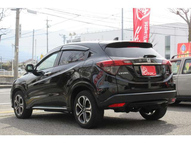 ヴェゼル1.5 ハイブリッド Z ホンダセンシング 4WD
