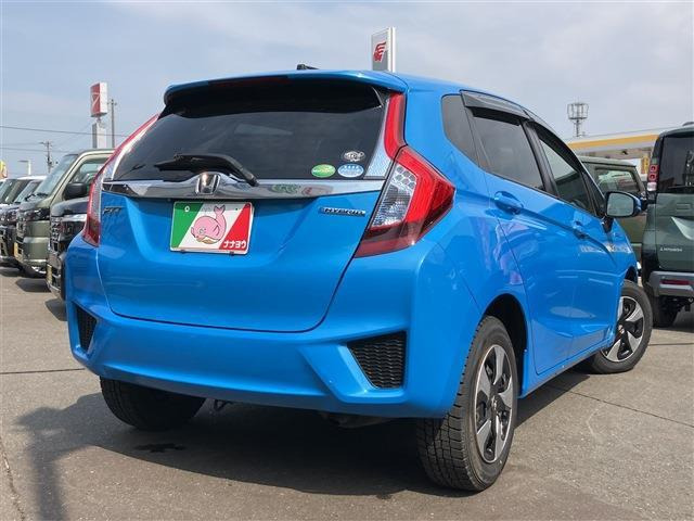フィット1.5 ハイブリッド Fパッケージ 4WD
