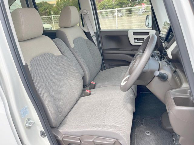 �^�]�Ȃ܂��ɂ͏\���ȃX�y�[�X������A�啿�ȕ��ł��������^�]���Ă�����������ł��B