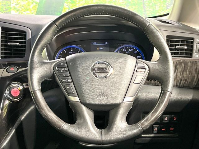 �y�����v�����X�e�A�����O�z�㎿�Ȋv���g�p���邱�ƂŁA��ɂ����������݂ƂĂ��^�]���₷���n���h���ł���