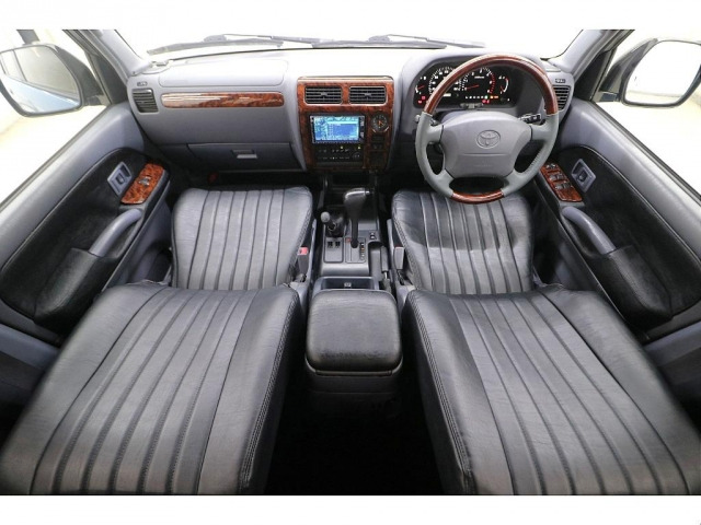 ランドクルーザープラド3.0 TX リミテッド ディーゼル 4WD