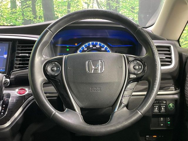 �y�����v�����X�e�A�����O�z�㎿�Ȋv���g�p���邱�ƂŁA��ɂ����������݂ƂĂ��^�]���₷���n���h���ł���