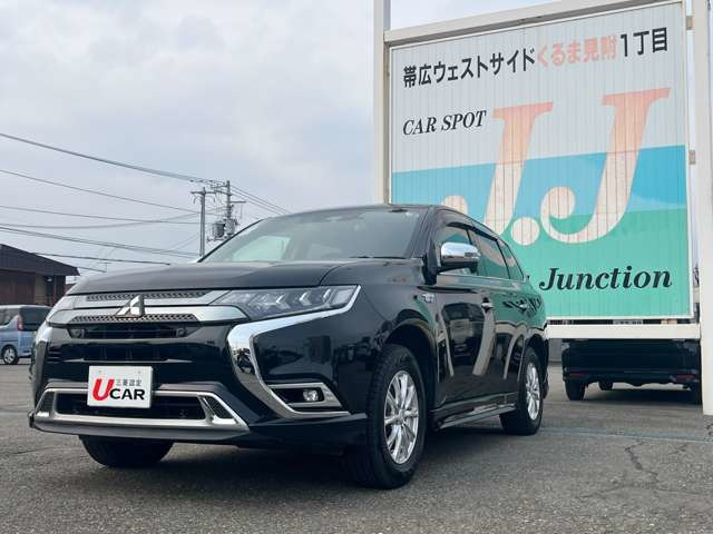 アウトランダーPHEV2.4 G リミテッド エディション 4WD
