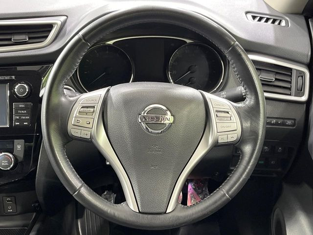 �y�����v�����X�e�A�����O�z�㎿�Ȋv���g�p���邱�ƂŁA��ɂ����������݂ƂĂ��^�]���₷���n���h���ł���