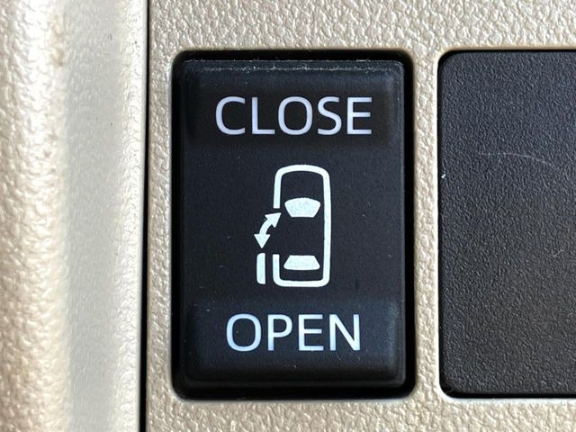 ���y�Б��d���X���C�h�h�A�z�E���ʍs����{�̓��H�ł��̂ŁA���S�ȍ������d���X���C�h�h�A�ɂȂ��Ă���܂���