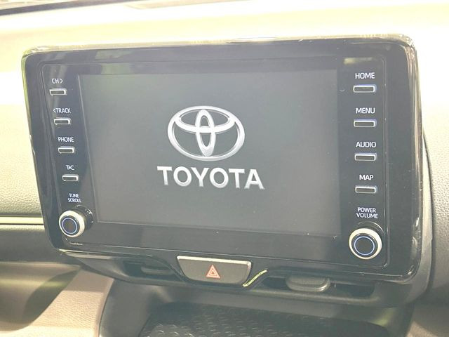 �y8�C���` �f�B�X�v���C�I�[�f�B�I�z���ʂ̃f�B�X�v���C��AppleCarPlay��AndroidAuto�����p�\�B�傫�ȉ�ʂŃX�}�z�i�r�A�v���������p���������܂���