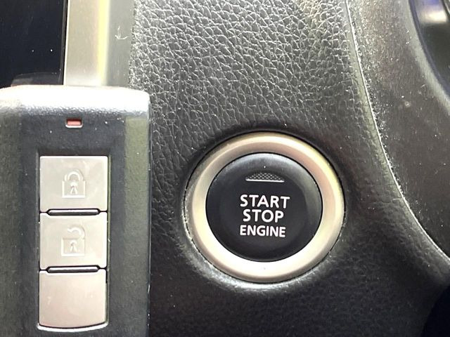 �y�I�y���[�V�����L�[�z�J�o����|�P�b�g�ɓ��ꂽ�܂܂ł��h�A�̎{���E�������\�ȃX�}�[�g�L�[�𑕔��B�G���W���̃I���E�I�t�����J�M�����o���K�v����������Ƃ��Ă��֗��ł���