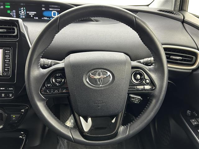 プリウス1.8 S セーフティ プラス