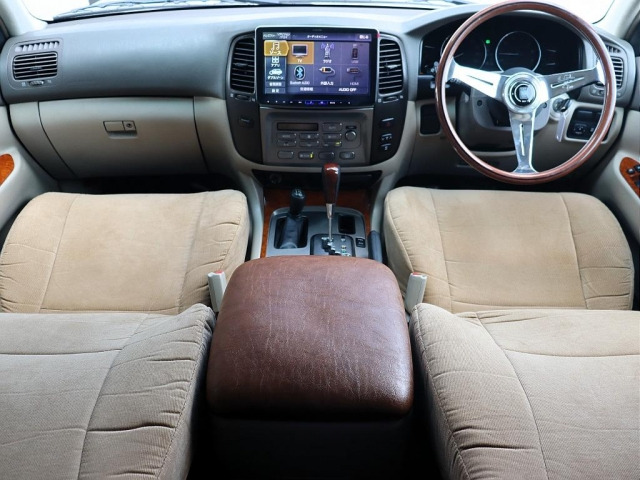 ランドクルーザー1004.7 VXリミテッド 4WD