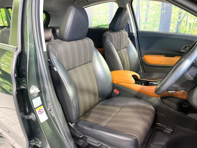 �y���烌�U�[�V�[�g�z����̂ӂ���肪�e�ՂŃ����e�i���X�����ȒP�ȁA�@�\���ɗD��鍇����v���̗p�����㎿�ȃV�[�g�ł��B����S�n���悭�A���������ӂ��S�n�ǂ��ԓ���Ԃ����o���Ă���܂��B