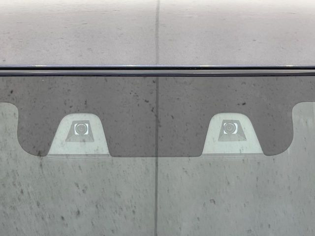 �y�X�Y�L �Z�[�t�e�B�T�|�[�g�z���s���ɑO���̎ԗ�����F�����A�Փ˂������Ȏ��͌x��ƃu���[�L�ŏՓˉ���Ɣ�Q�y�����A�V�X�g�B�����S�Ƀh���C�u�����y���݂��������܂��B